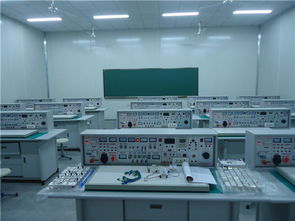 中國人民解放軍總參謀部信息化部直屬工廠職業(yè)技術(shù)學(xué)校實訓(xùn)風(fēng)采 聚焦職業(yè)技能培訓(xùn)