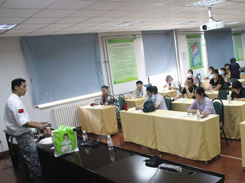 學(xué)做中式面點提高就業(yè)技能——青島遼源路街道舉辦今年首場線下就業(yè)技能培訓(xùn)會