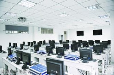 宜賓三峽機(jī)電職業(yè)技術(shù)學(xué)校 以專業(yè)技術(shù)服務(wù)賦能區(qū)域產(chǎn)業(yè)發(fā)展