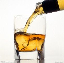 上海進(jìn)口洋酒報(bào)關(guān)與酒類批發(fā)全攻略